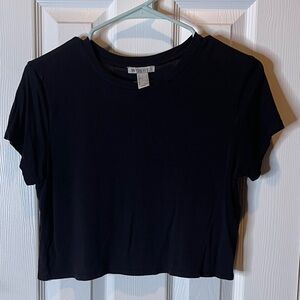 Forever 21 Black Cap Sleeve Crop T-Shirt